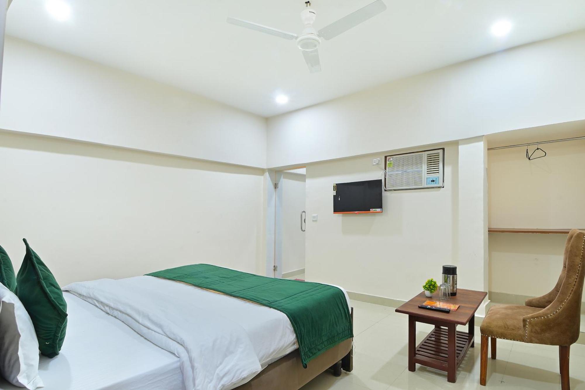 Chowdhry Tourist Lodge - New Delhi Railway Station - 2 Minutes Walk Εξωτερικό φωτογραφία